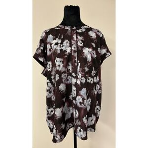 Simply Vera Vera Wang Floral Blouse XXL Short Sleeve Burgundy Gray
